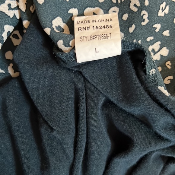 Women’s short sleeve pullover Tunic - Picture 5 of 5